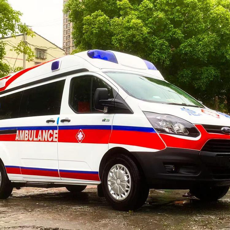 格尔木重症监护救护车出租护送返乡